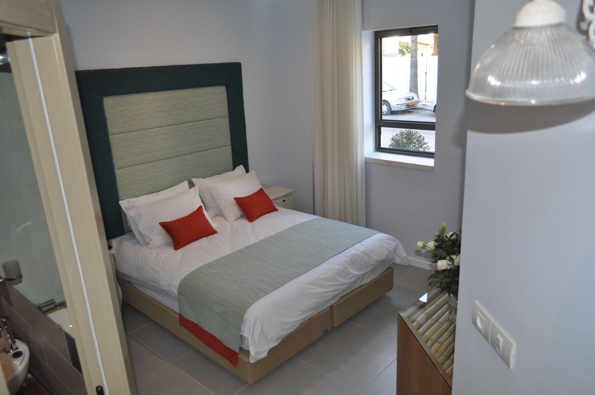 Bat Galim Boutique Hotel Haifa Bagian luar foto