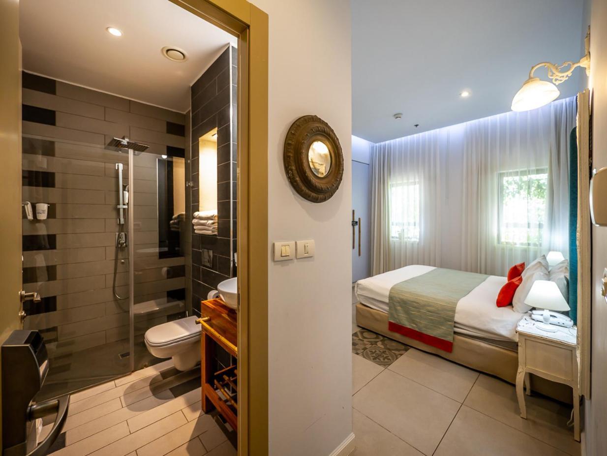 Bat Galim Boutique Hotel Haifa Bagian luar foto