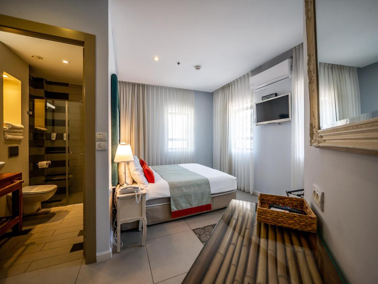 Bat Galim Boutique Hotel Haifa Bagian luar foto